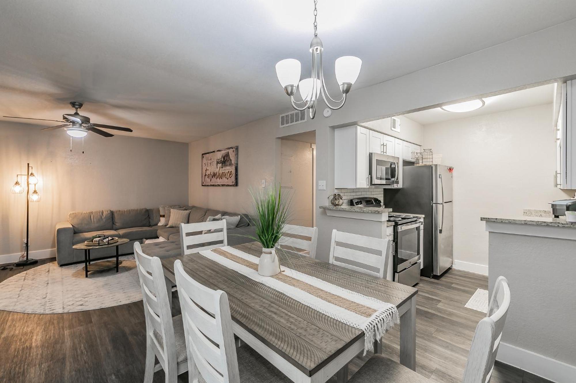 ארלינגטון Cozy 2Br Farmhouse Apt - Sleeps 8 - Free Parking! מראה חיצוני תמונה