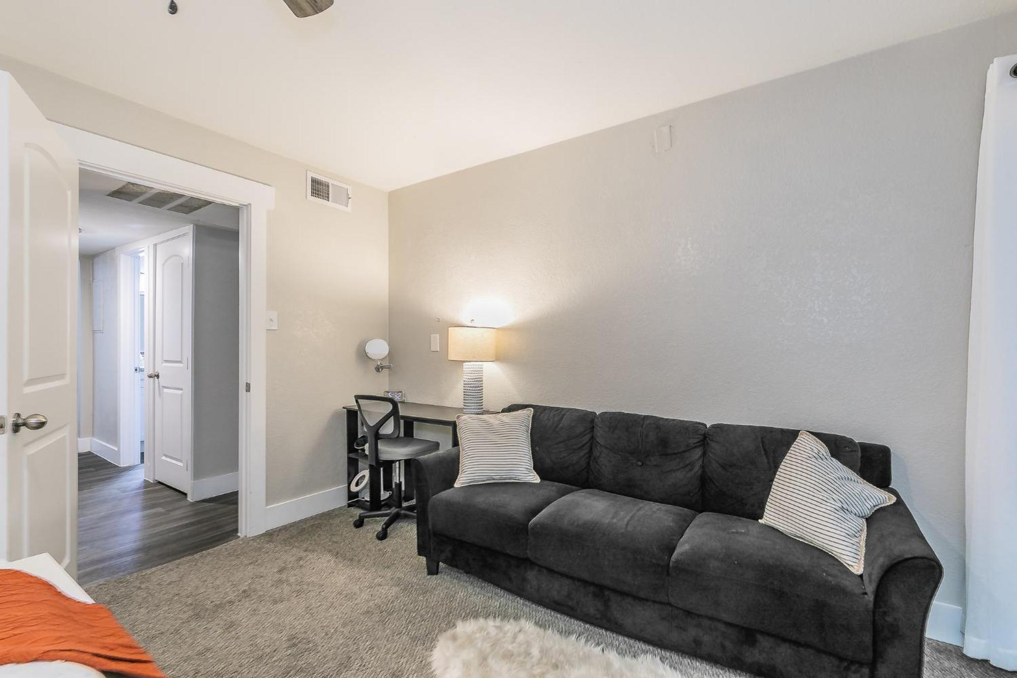 ארלינגטון Cozy 2Br Farmhouse Apt - Sleeps 8 - Free Parking! מראה חיצוני תמונה